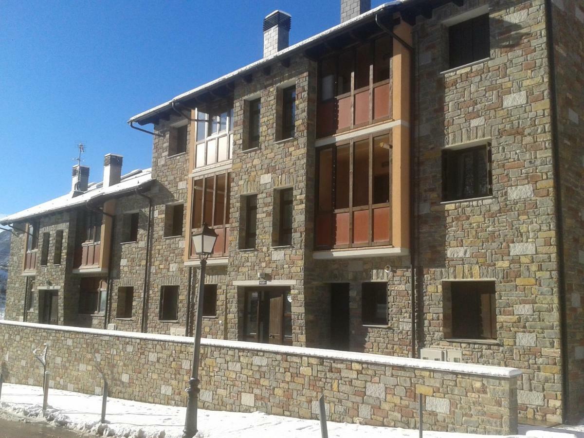 Apartament Vivienda Isabel Sesué Zewnętrze zdjęcie